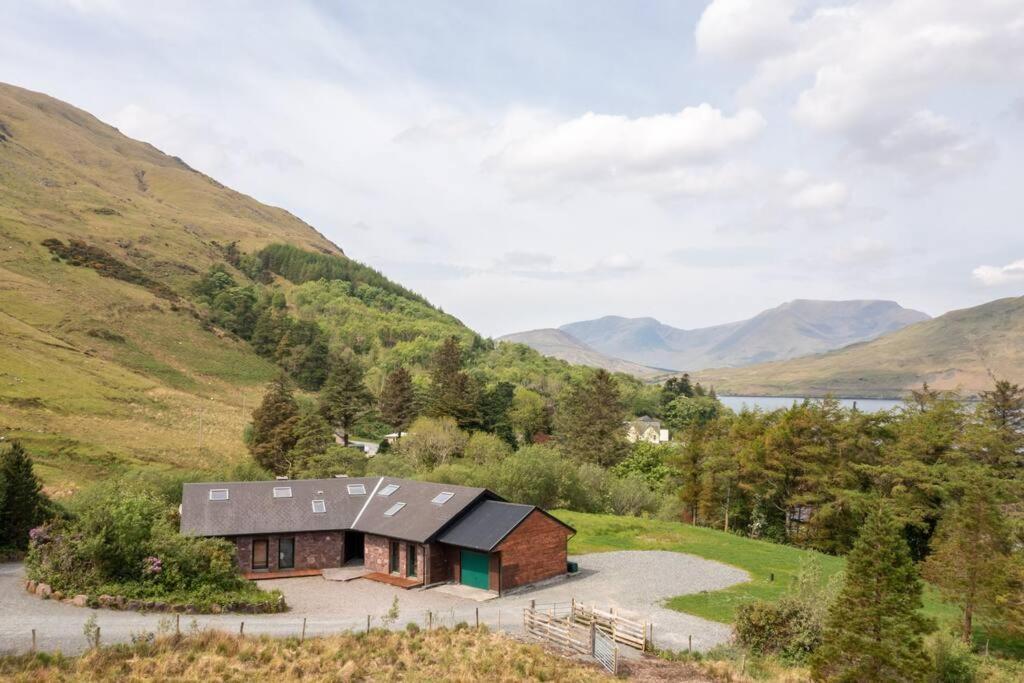 Heather Lodge With Sea And Mountain Views Leenaun Kültér fotó